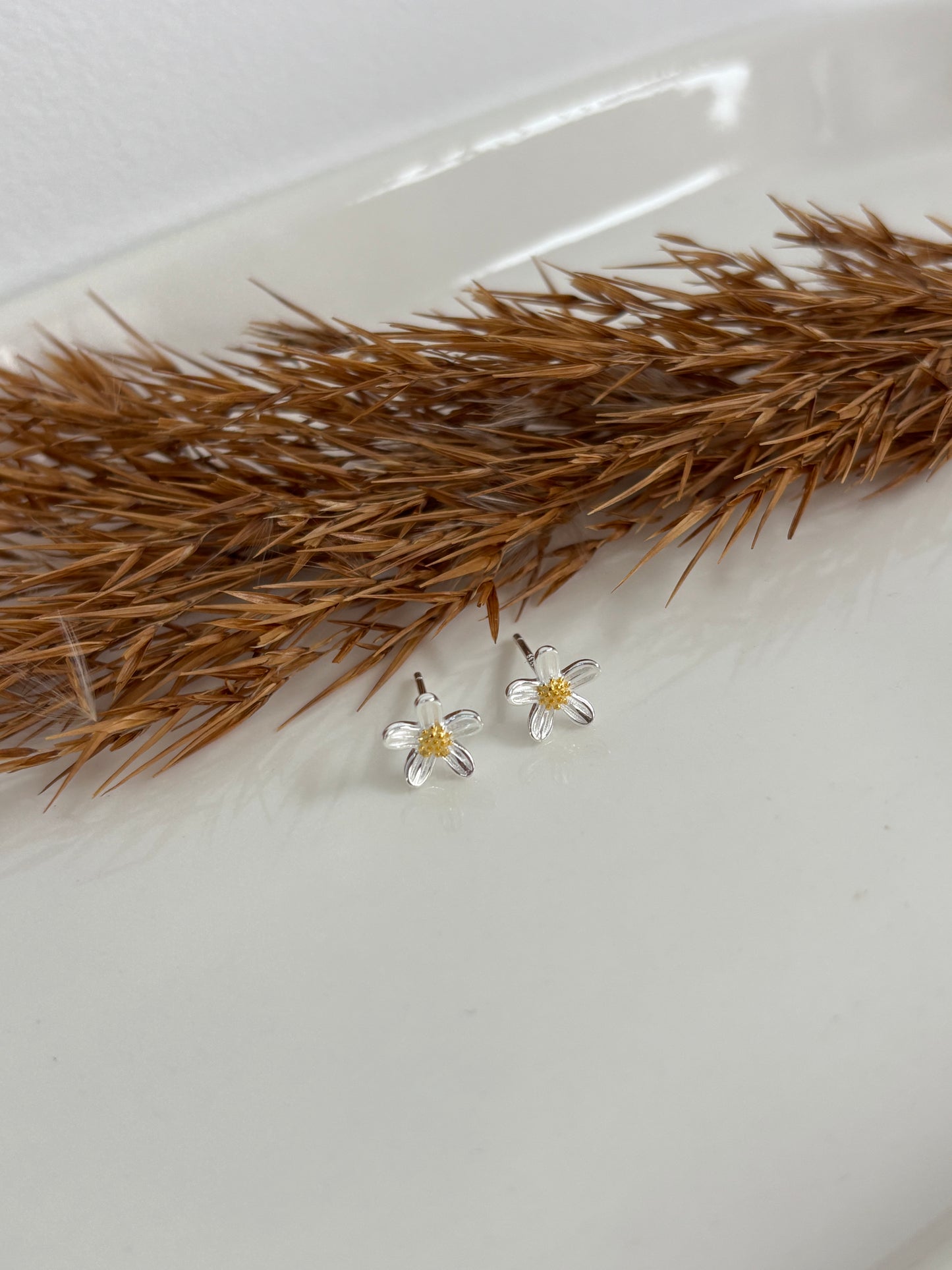 Flower Stud