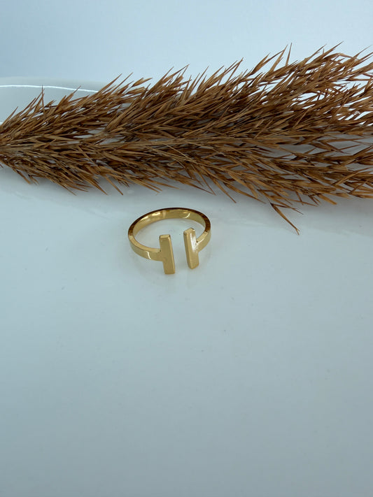 Harlow Ring  (Gold)