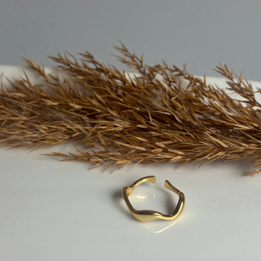 Wave Ring (Gold)