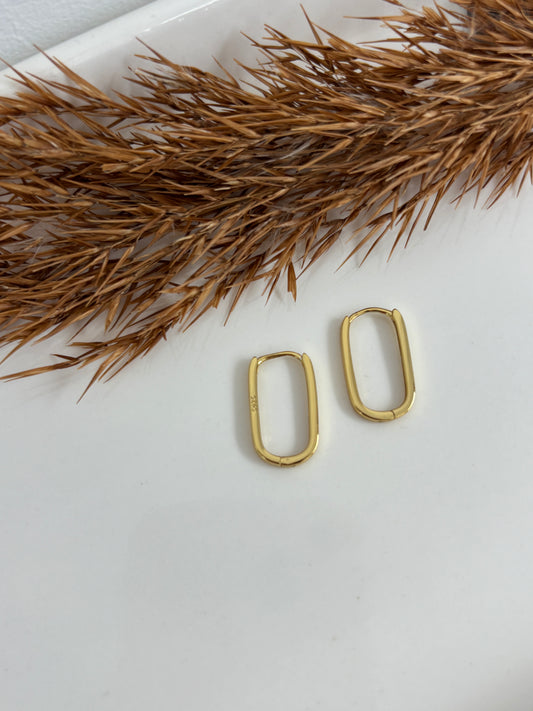 Oval Huggies (Gold)